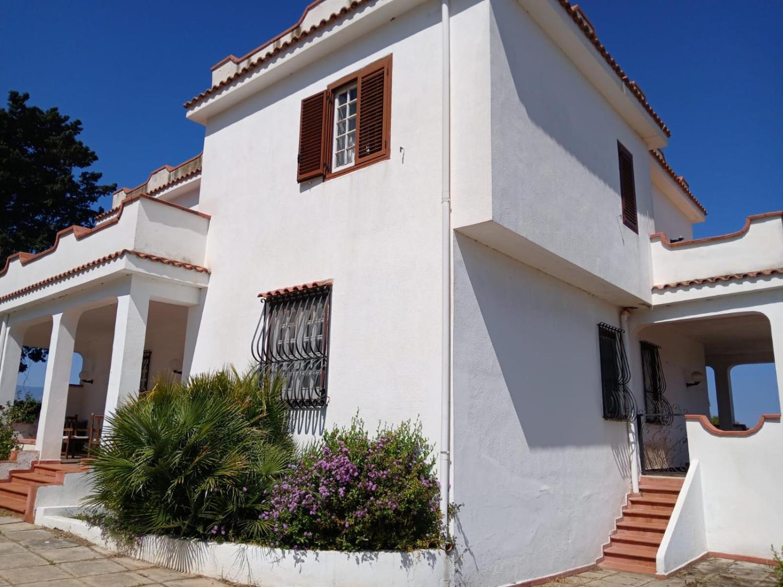 Villa Nunziatella Badia Trappeto  Rom bilde