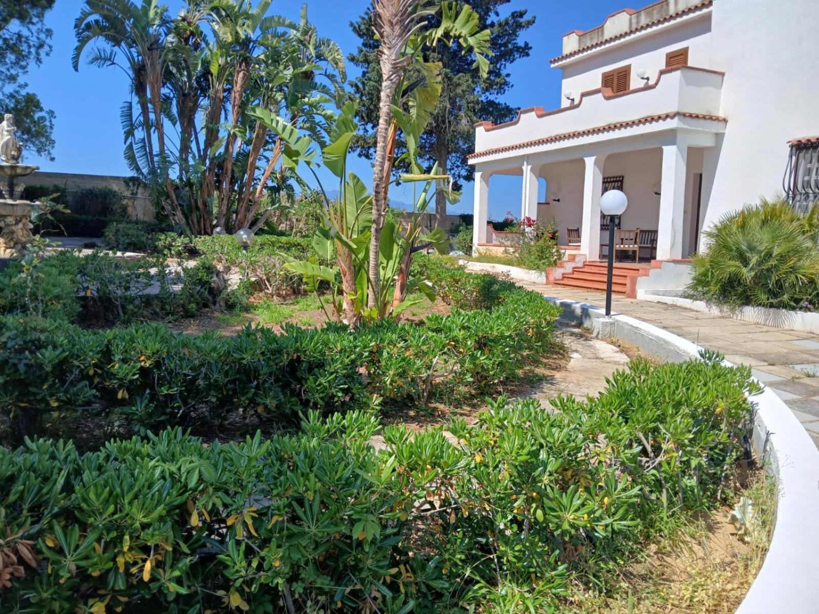 Villa Nunziatella Badia Trappeto  Rom bilde
